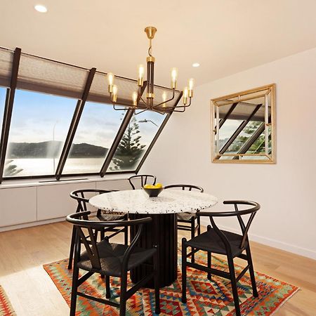 Bay Suites - 328 Oriental Parade Уелингтън Екстериор снимка